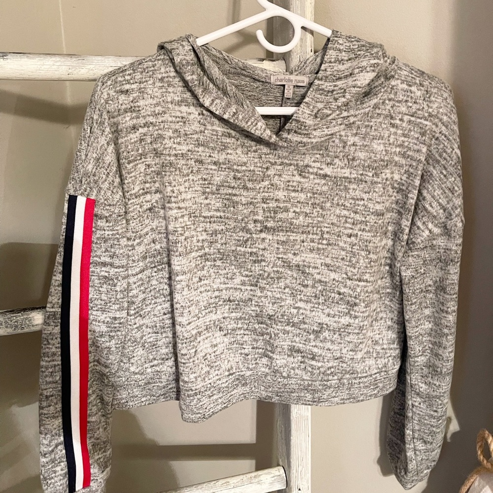 Hooded crop